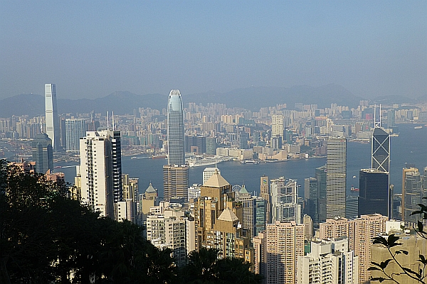 Hong Kong: Hafen der Super-Reichen